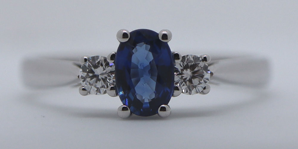 Ring picture taken in a lightbox with a diffusor